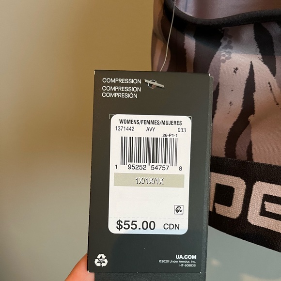 Under Armour Crossback Sports Bra - Medium Support with Compression - Picture 6 of 8